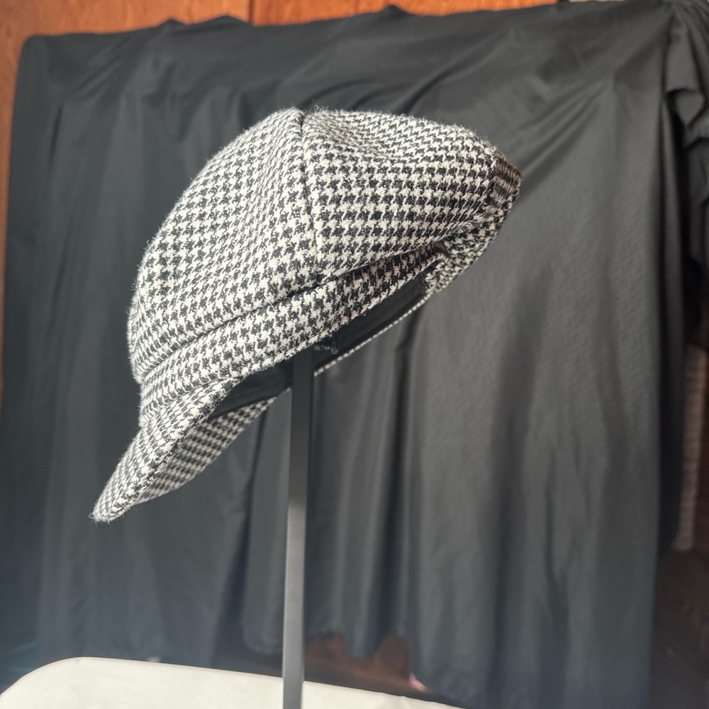 David & Young Houndstooth Newsboy Cap Black White Baker Boy Hat Classic Chic - Picture 4 of 6
